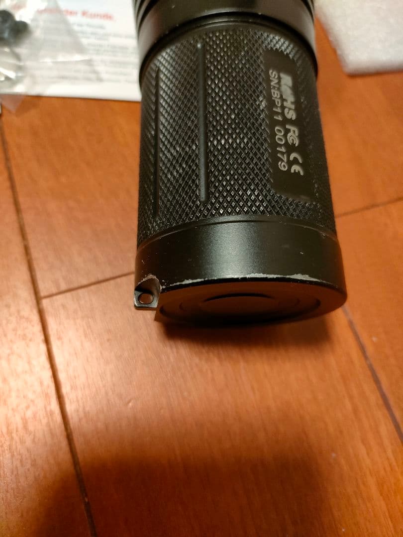 ThruNite TN50 懐中電灯