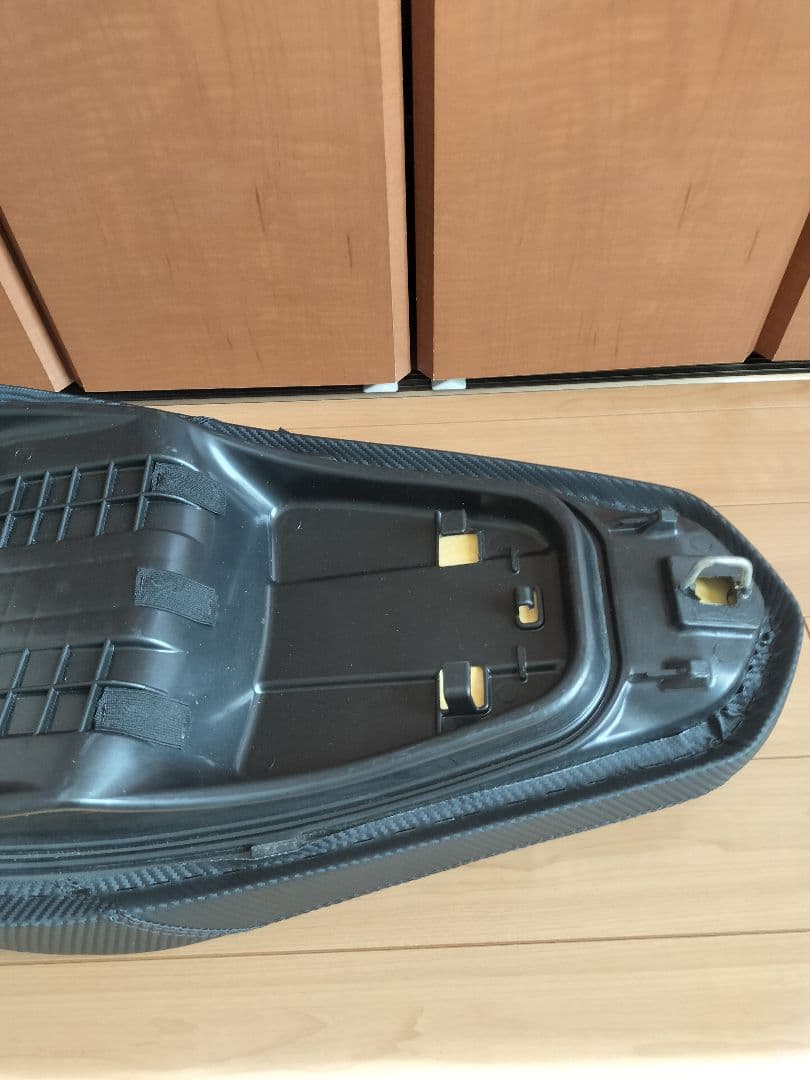 pcx JK05 カスタムシート ローダウンシート　 中古美品