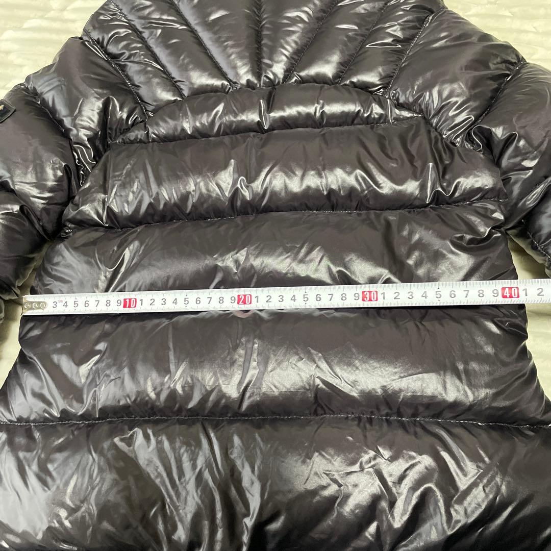 タトラス　ダウンジャケット　ショート丈　ダークブラウン　01 S