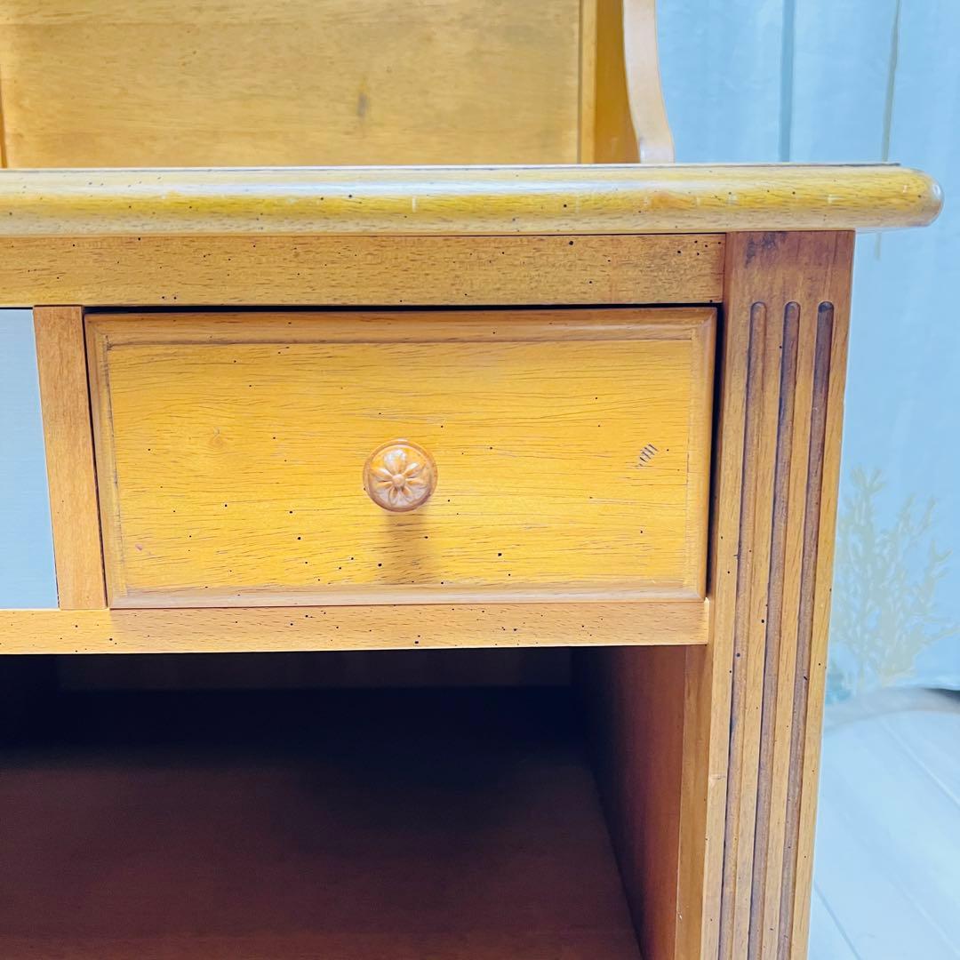 【希少】カリモク家具 ナイトテーブル コロニアルシリーズ コンセント・調光付き