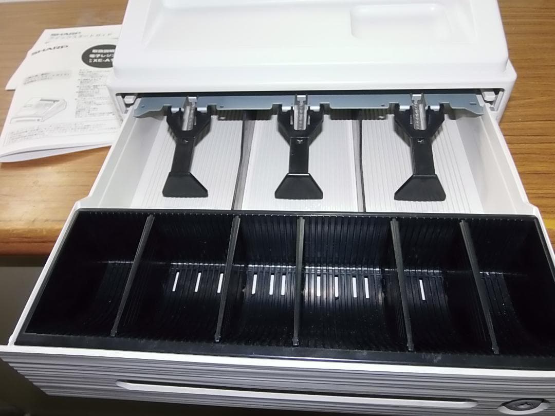 美品 設定無料 SHARP レジスター XE-A147-W 8部門 50517