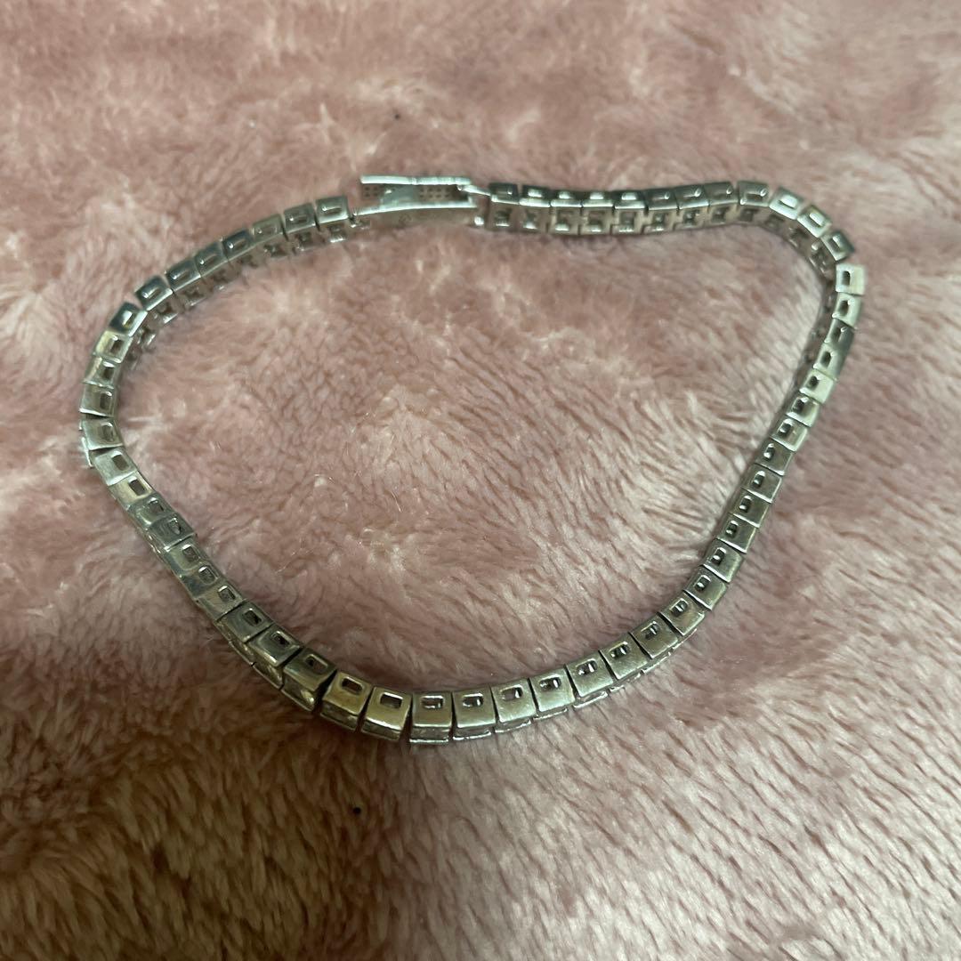 アヴァランチ　テニスブレスレット