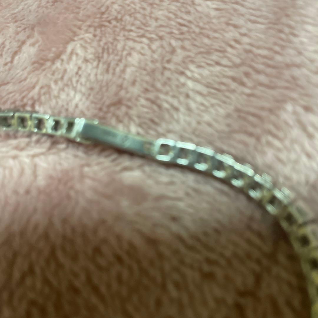 アヴァランチ　テニスブレスレット