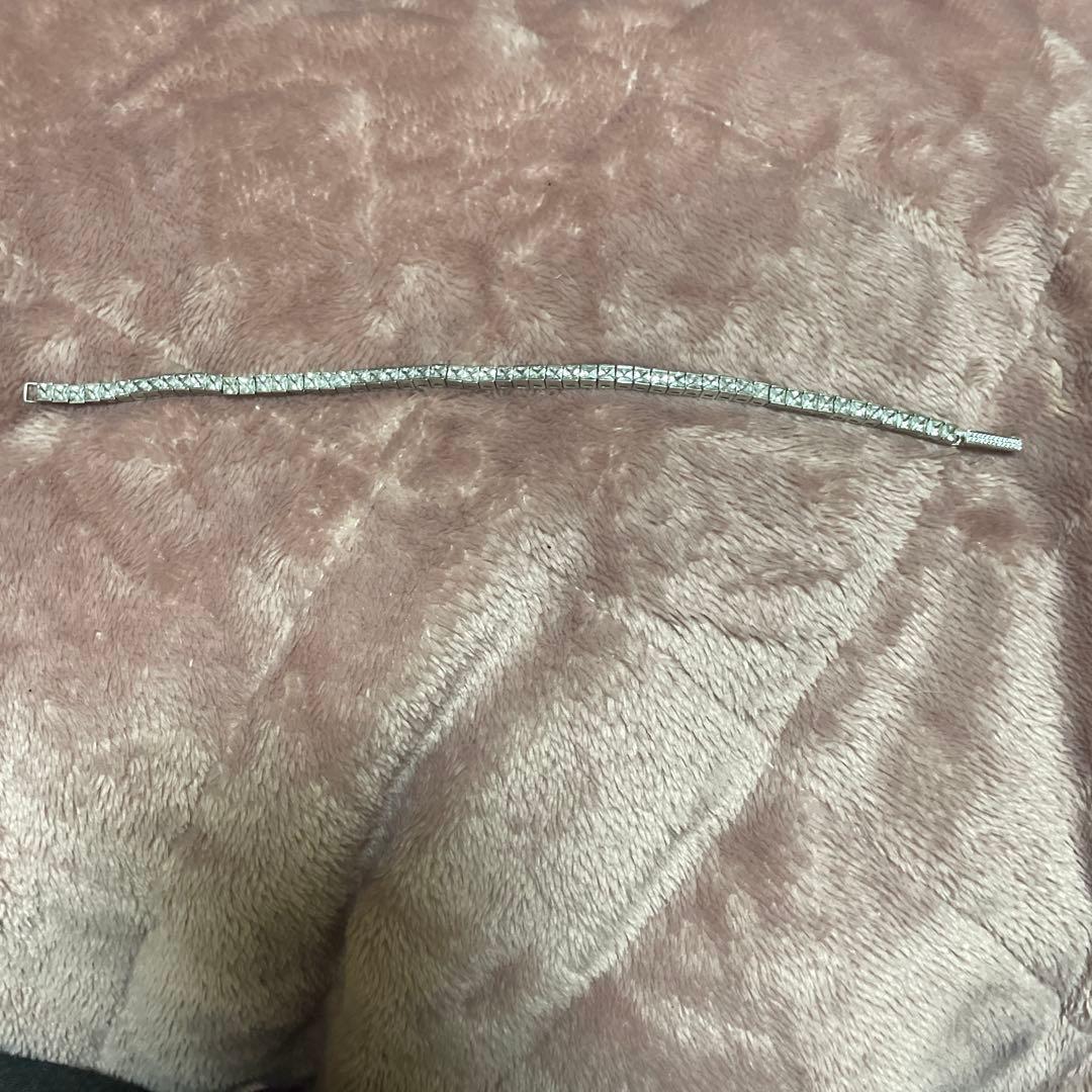 アヴァランチ　テニスブレスレット