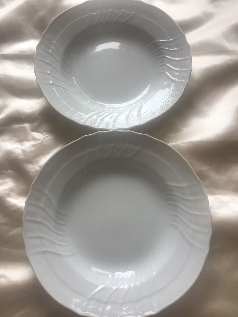 リチャードジノリ　ベッキオホワイト　ラウンドプラター　2枚セット