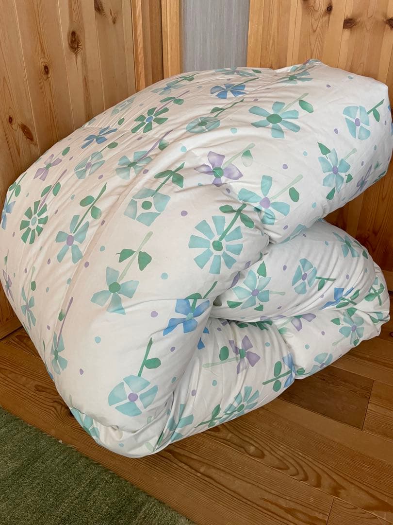 日本製【シビラ】羽毛布団　150×210 モリノ　レッド　ブルー各1枚