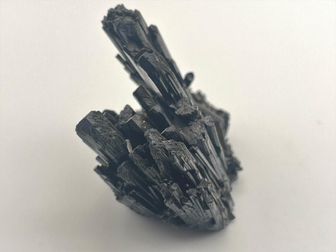 原石（トルマリン）