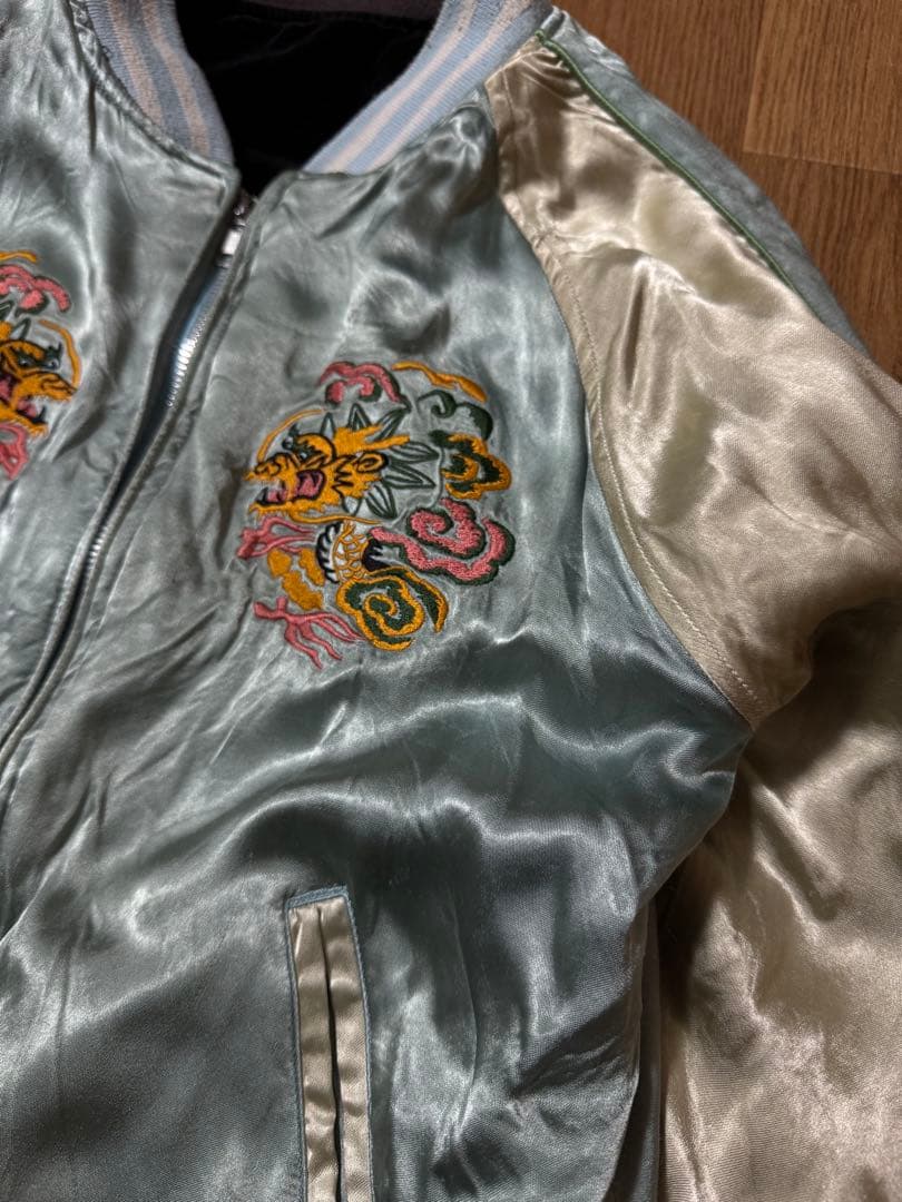 雰囲気抜群 AVIREX リバーシブル 別珍 サテン スカジャン ブラック M