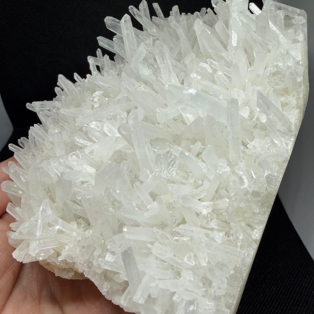 1.1kg 水晶クラスター　大　072