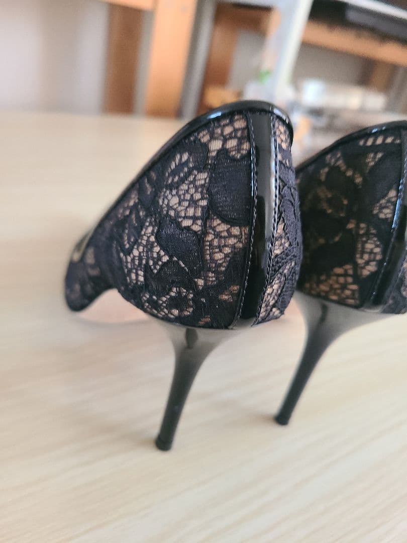 JIMMY CHOO　AGNES　ブラックレース　ハイヒール　24.5センチ美品