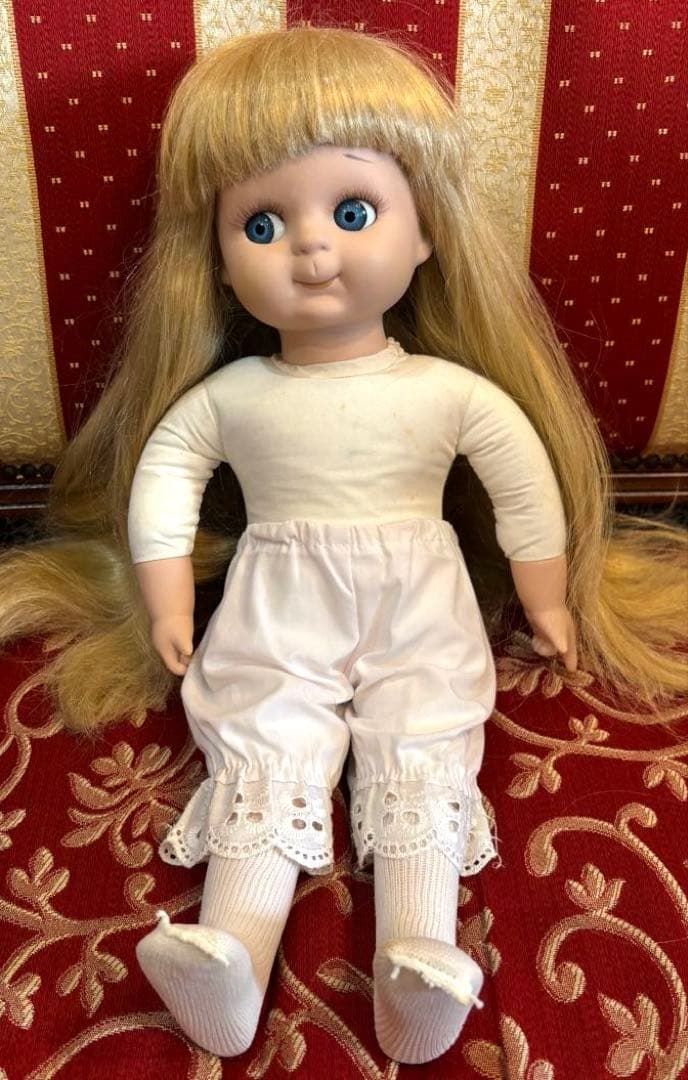 ヴィンテージ　ビスクドール　グーグリーアイ　大きめの子