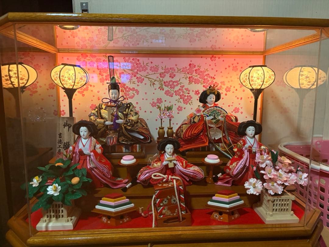 吉徳　雛人形セット 5体 六角飾りケース