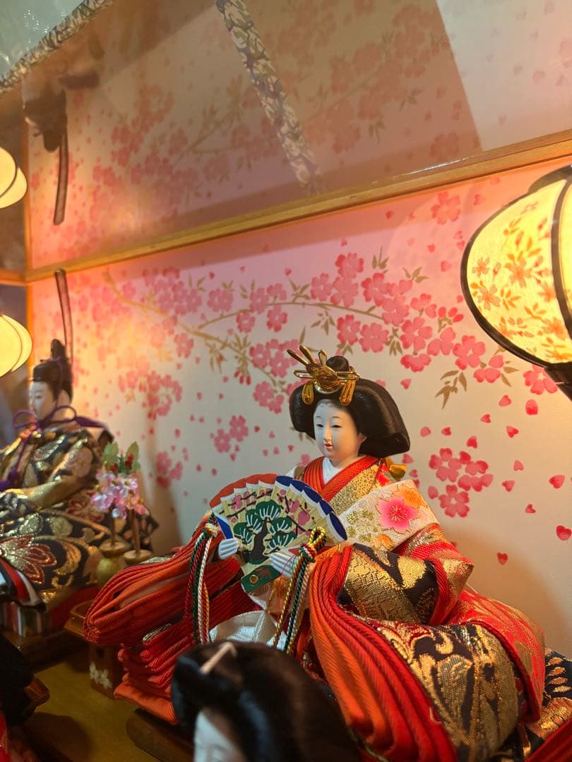 吉徳　雛人形セット 5体 六角飾りケース