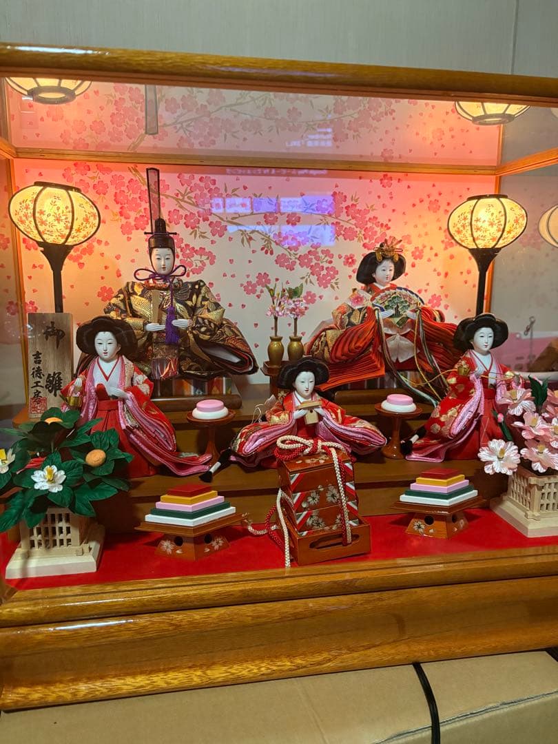 吉徳　雛人形セット 5体 六角飾りケース