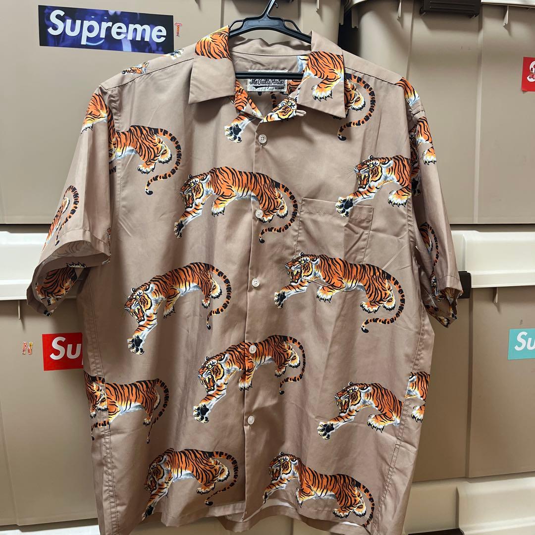 ワコマリア　アロハシャツです人気の虎柄です