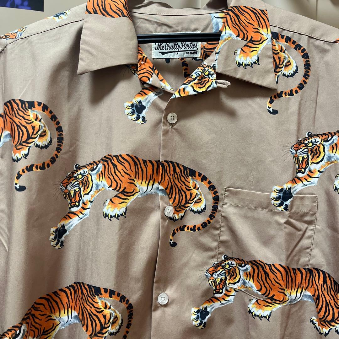 ワコマリア　アロハシャツです人気の虎柄です