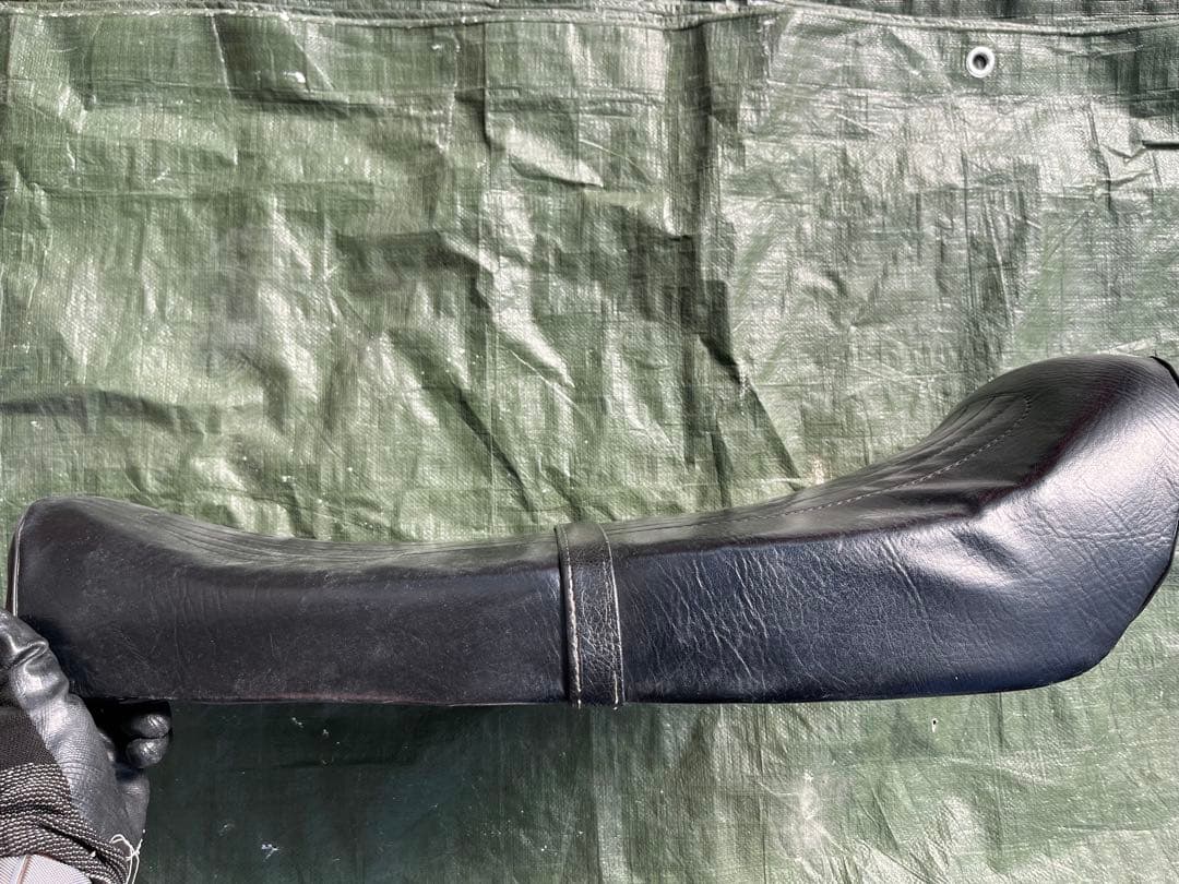 SZK 　GS400 純正シート（初期型）