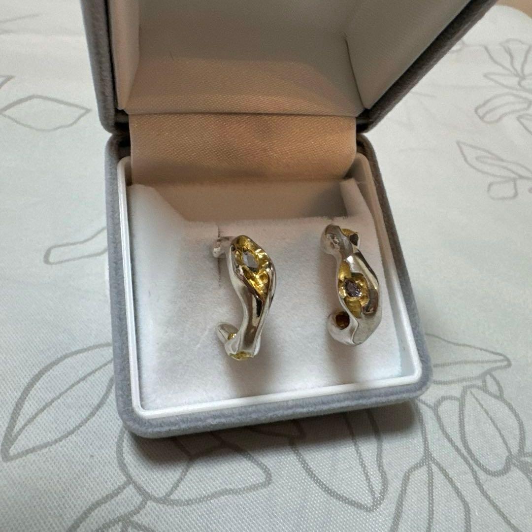 amondz Delo ピアス