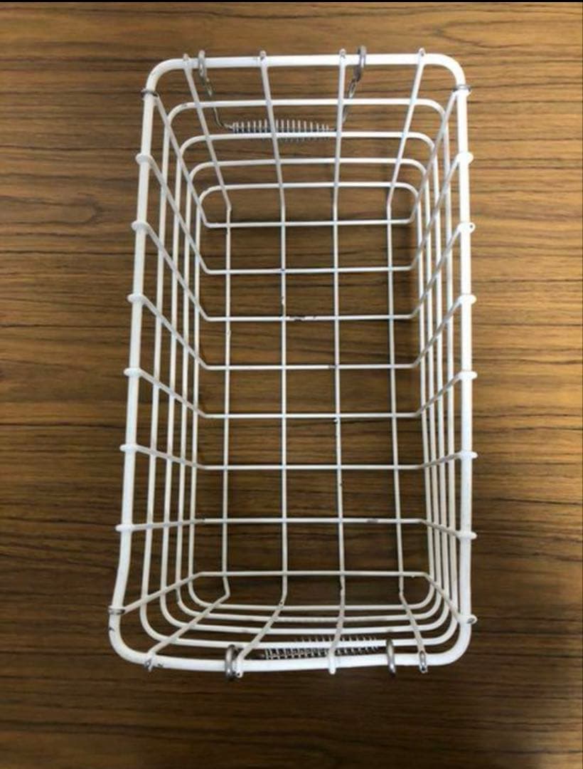 給食カゴ　4個セット　ホワイトワイヤー　収納　整理整頓　無印良品