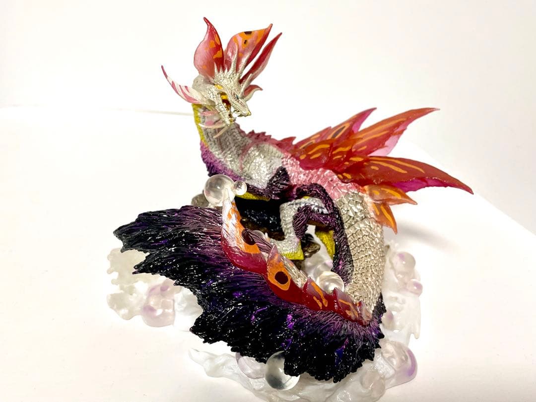 タマミツネ　怒り　クリエイターズモデル モンスターハンター　フィギュア