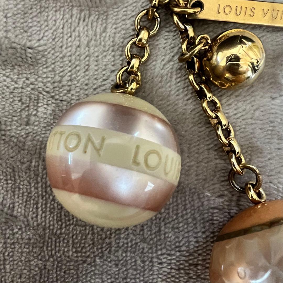 Louis Vuitton ボール型キーホルダー