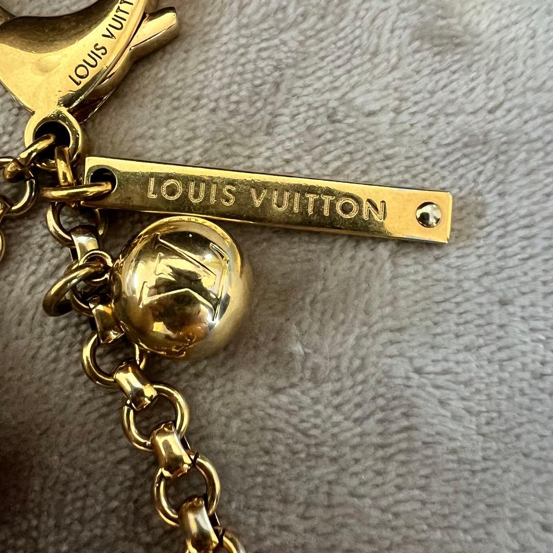 Louis Vuitton ボール型キーホルダー