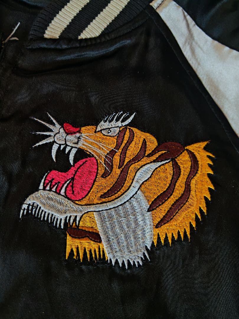 2面用 Studio Hiro Japanese 日本 スカジャン サテン 虎龍