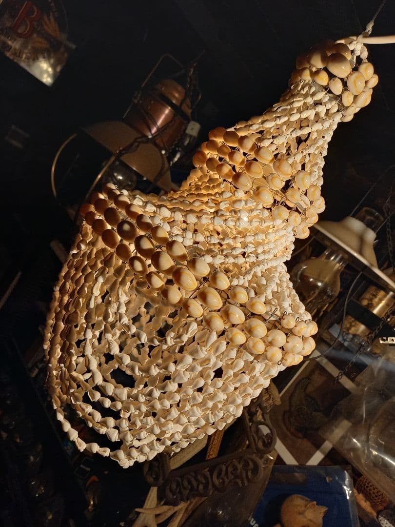 レア　フレンチ　シェル　ビーズ　シャンデリア　ハンギング　ランプ