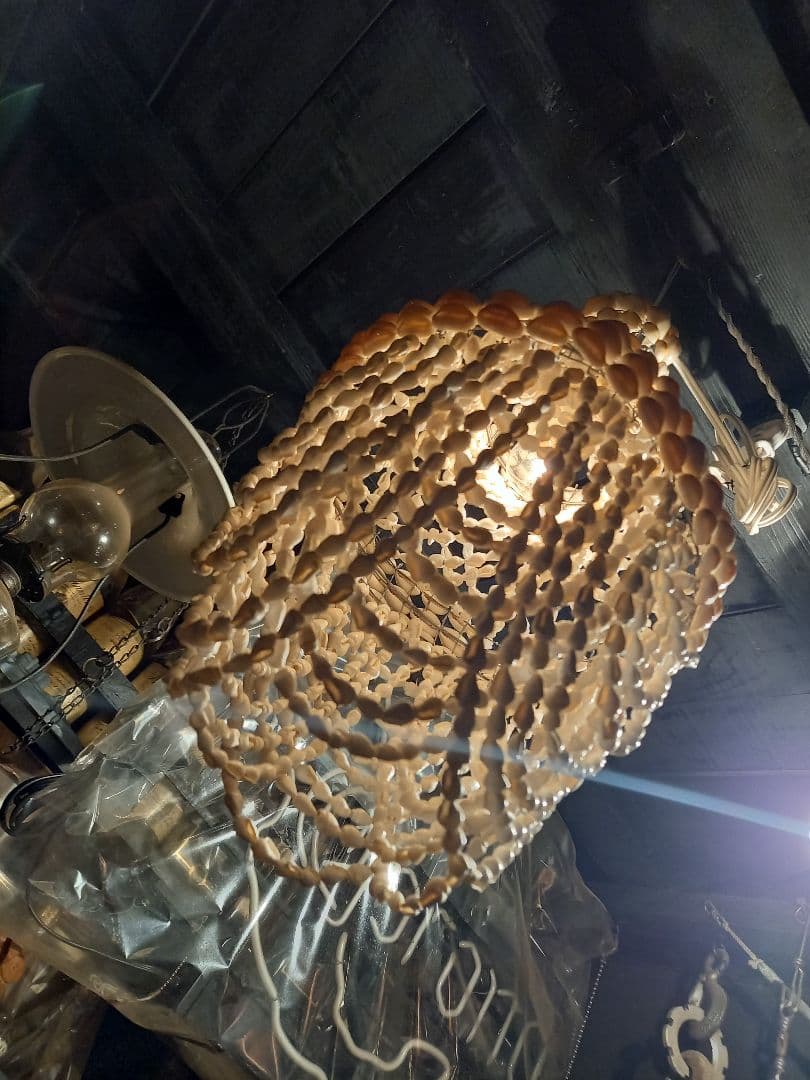 レア　フレンチ　シェル　ビーズ　シャンデリア　ハンギング　ランプ