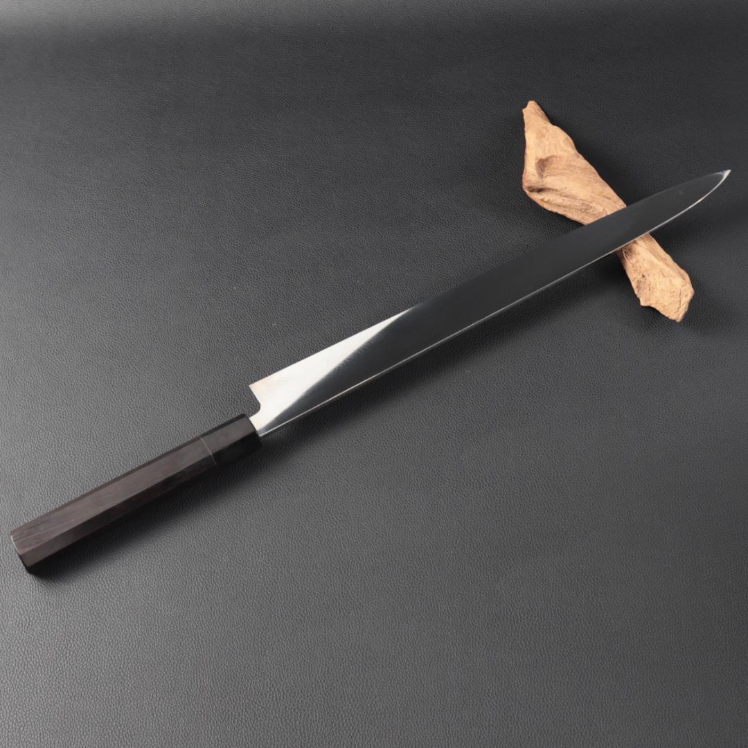 10852柳刃包丁 尺三鏡面仕上げ 刺身包丁 刃は究極の切れ味 黒檀黒水牛八角柄