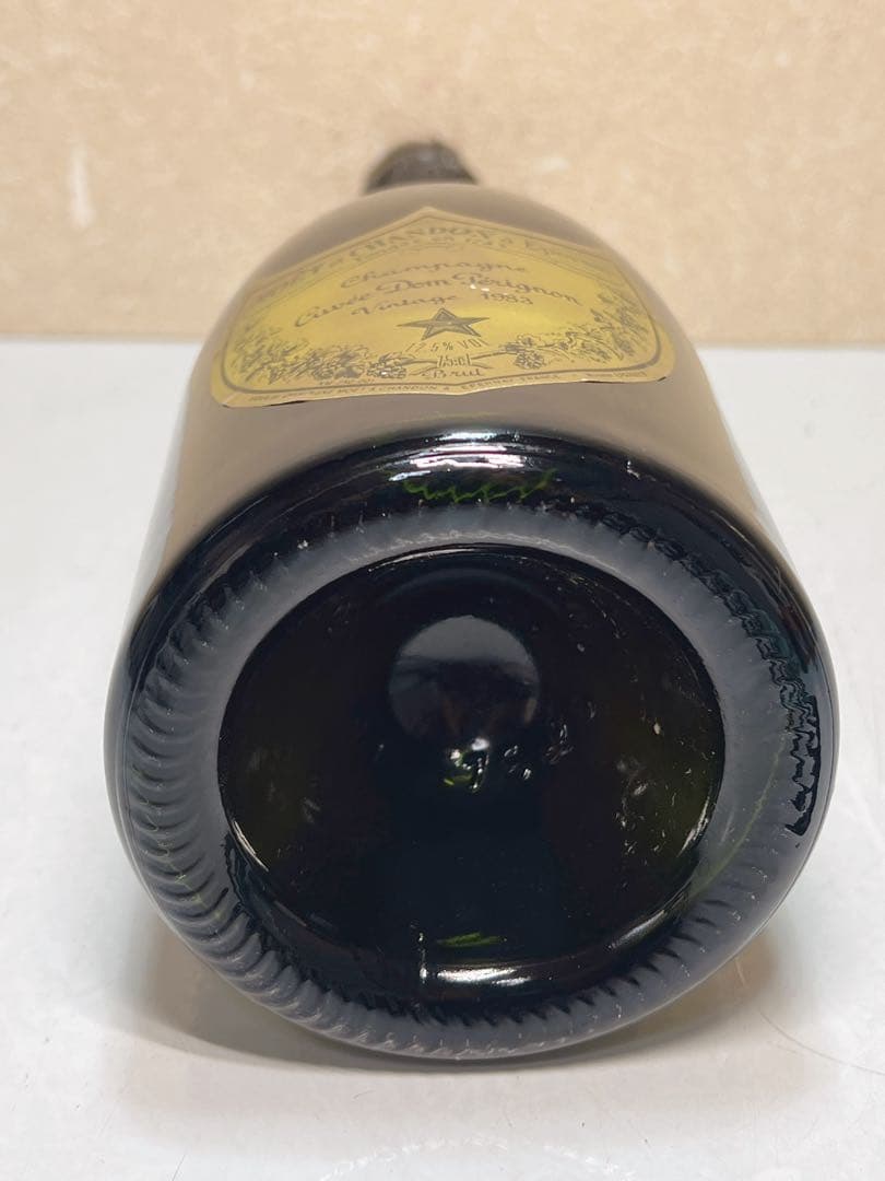 Dom Pérignon シャンパン 1983年ヴィンテージ