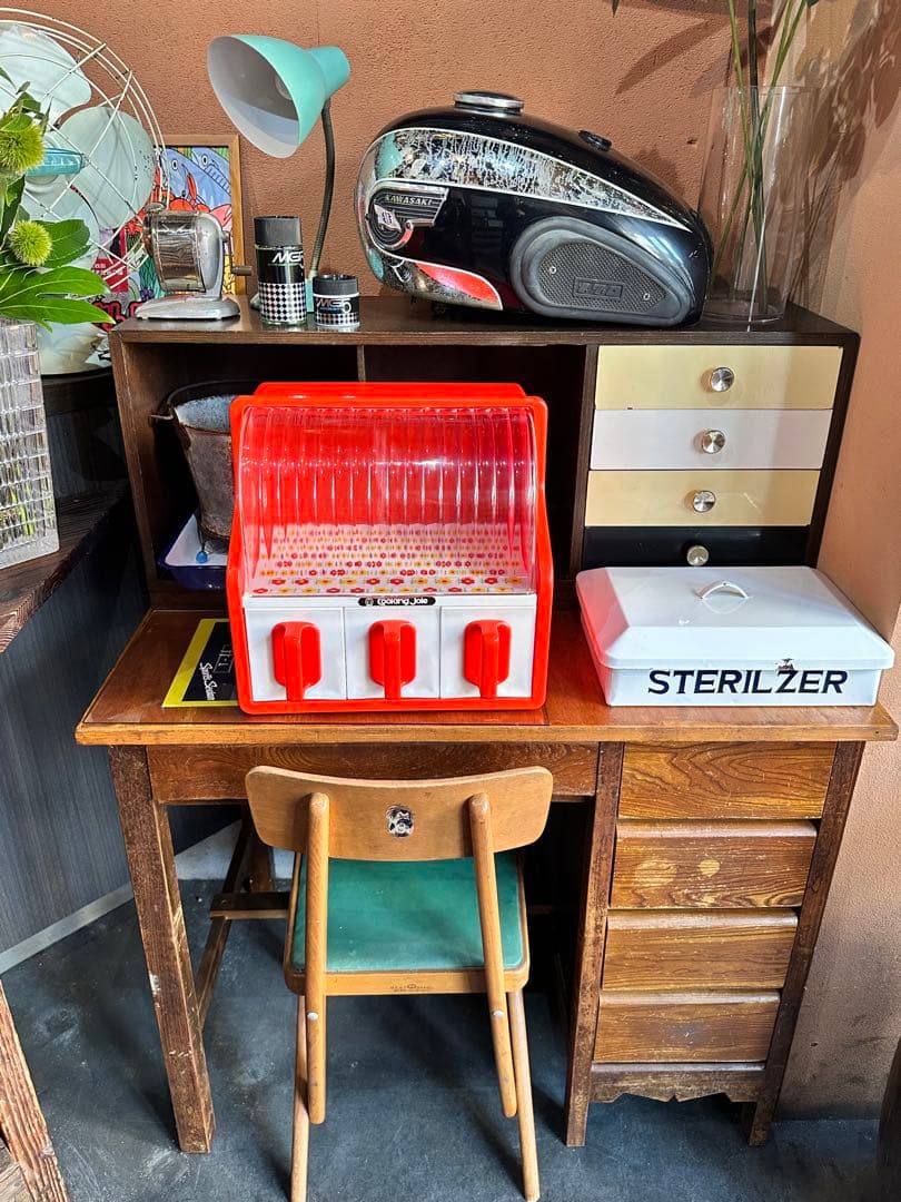 昭和レトロ　調味料入れ　調味料ストッカー　ダイエイ工業 レトロポップ 花柄