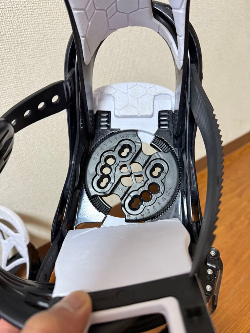 美品　Burton Re:Flex スノーボードバインディング キッズ用