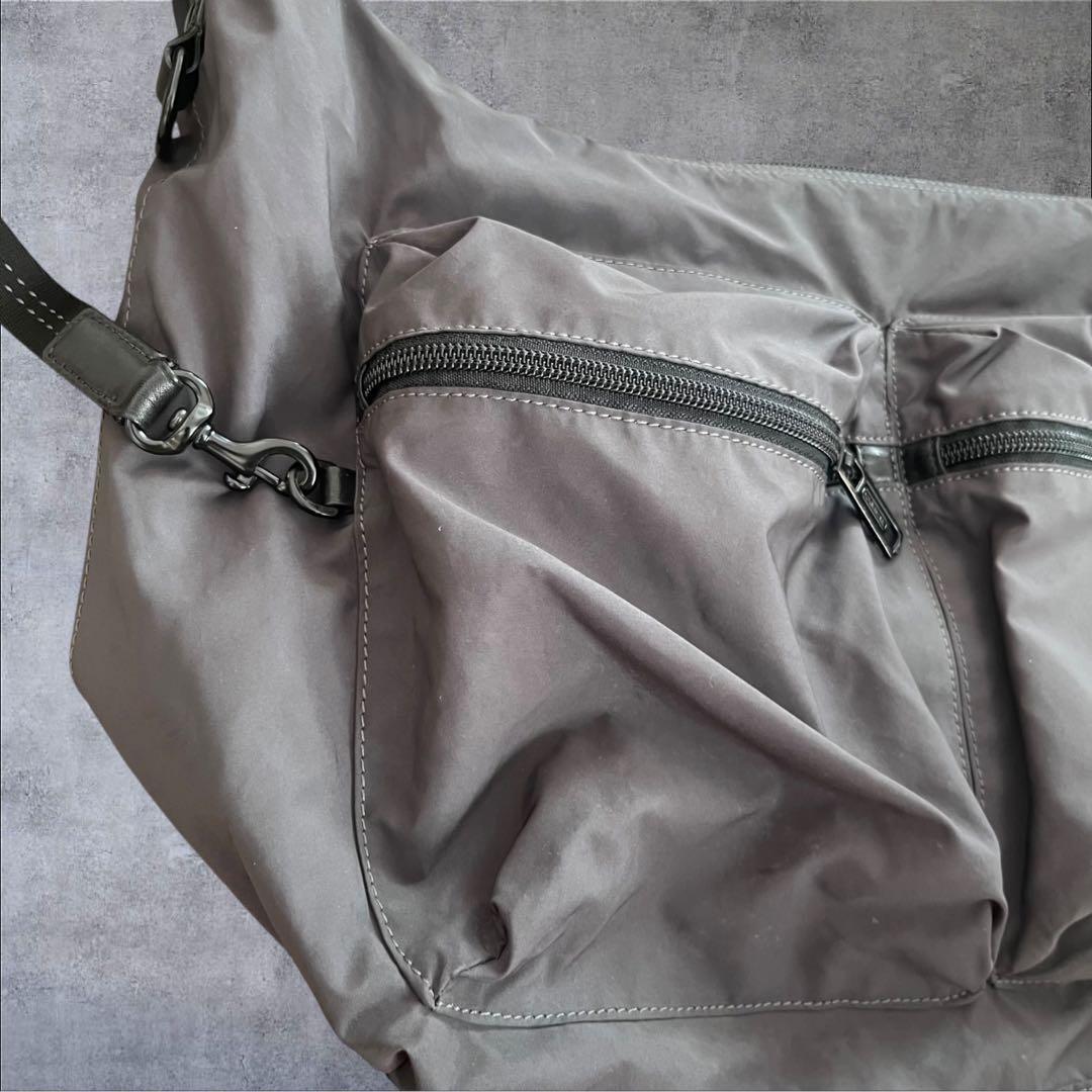 バッグ COACH archive y2k messenger bag nylon