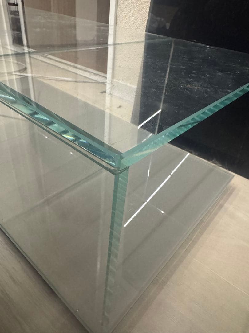 カッシーナ　ガラステーブル　グレー