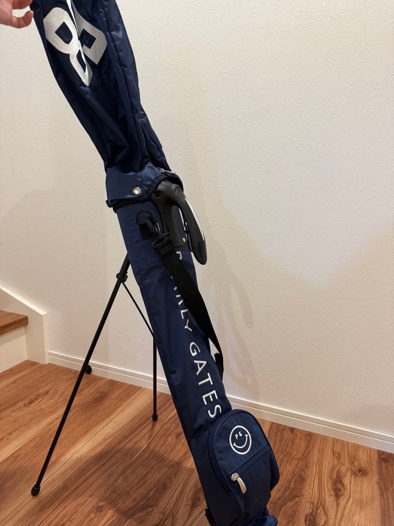 パーリーゲイツ　セルフスタンドバック　刺繍ロゴ