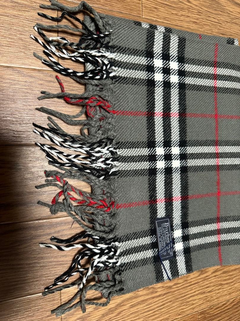 Burberryマフラー　新品　未使用　タグ付き　イングランド製