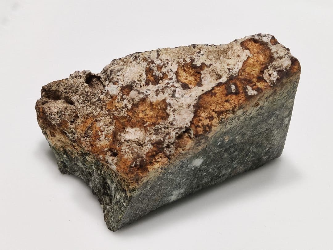 パワーストーン　ストーンヘンジの石（プレセリブルーストーン）84ｇ　No.320