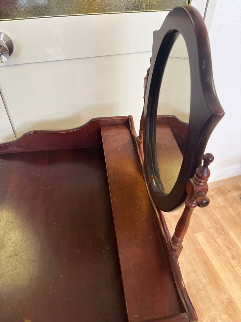 ヴィンテージ　ダークレッド 木製ドレッサー　鏡台　椅子なし　アンティーク