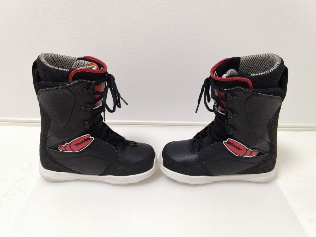 スノーボード THIRTYTWO LASHED CRAB GRAB 26.5cm