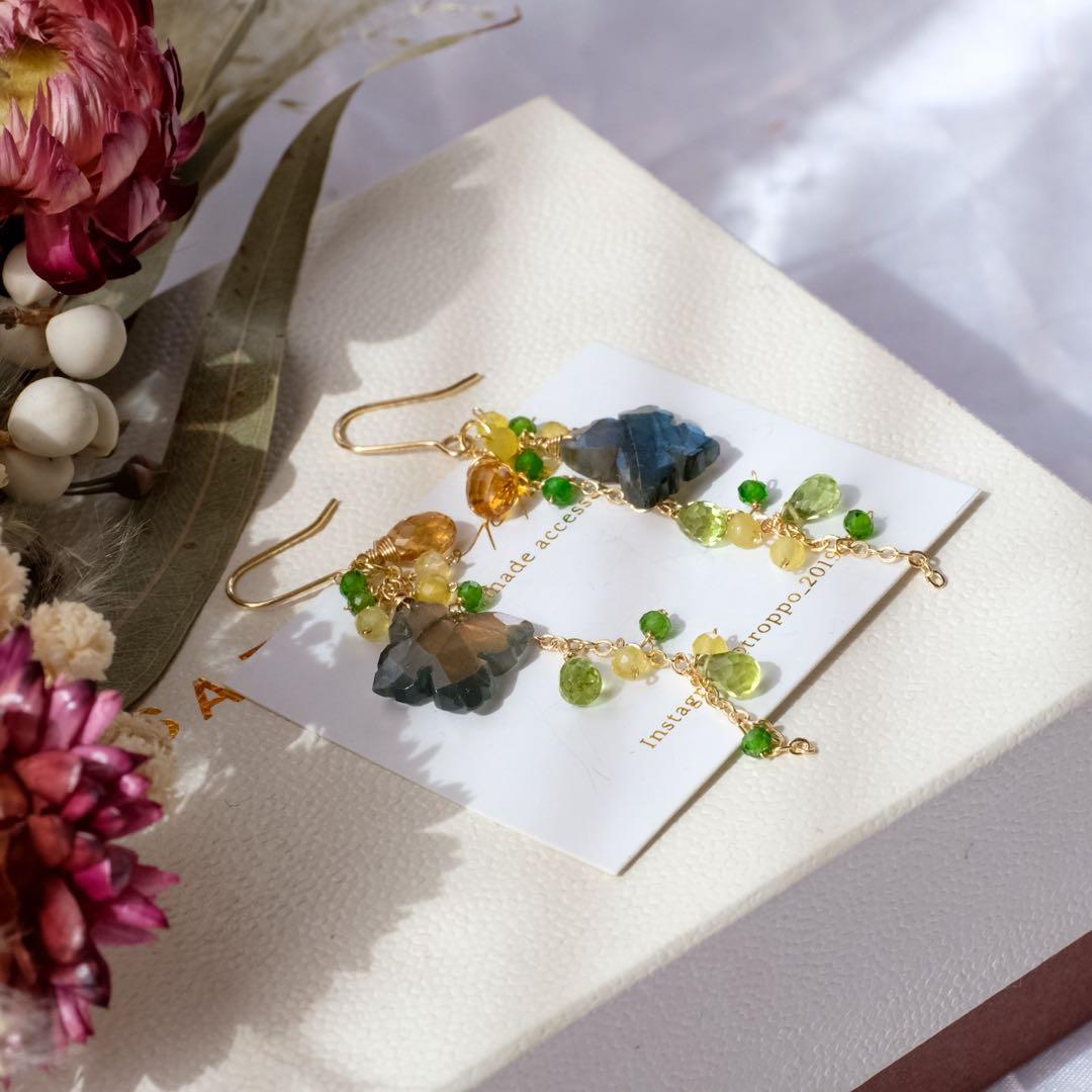 白妙 ♦︎14kgfラブラドライトバタフライカービングピアス/イヤリング