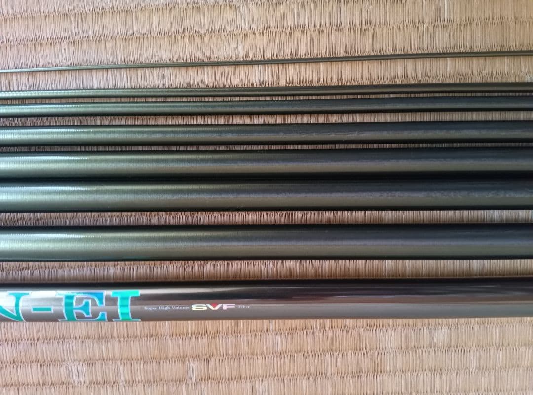 鮎竿　ダイワ銀影　エアトルク1―90SX　全長9m　替穂先、竿袋、ロッドケース付