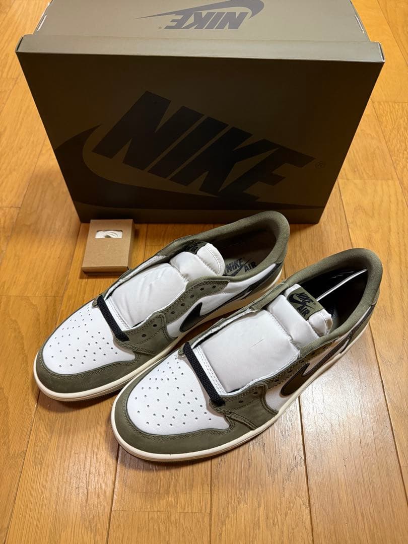 靴 Nike Air Jordan 1 Low OG Medium Olive