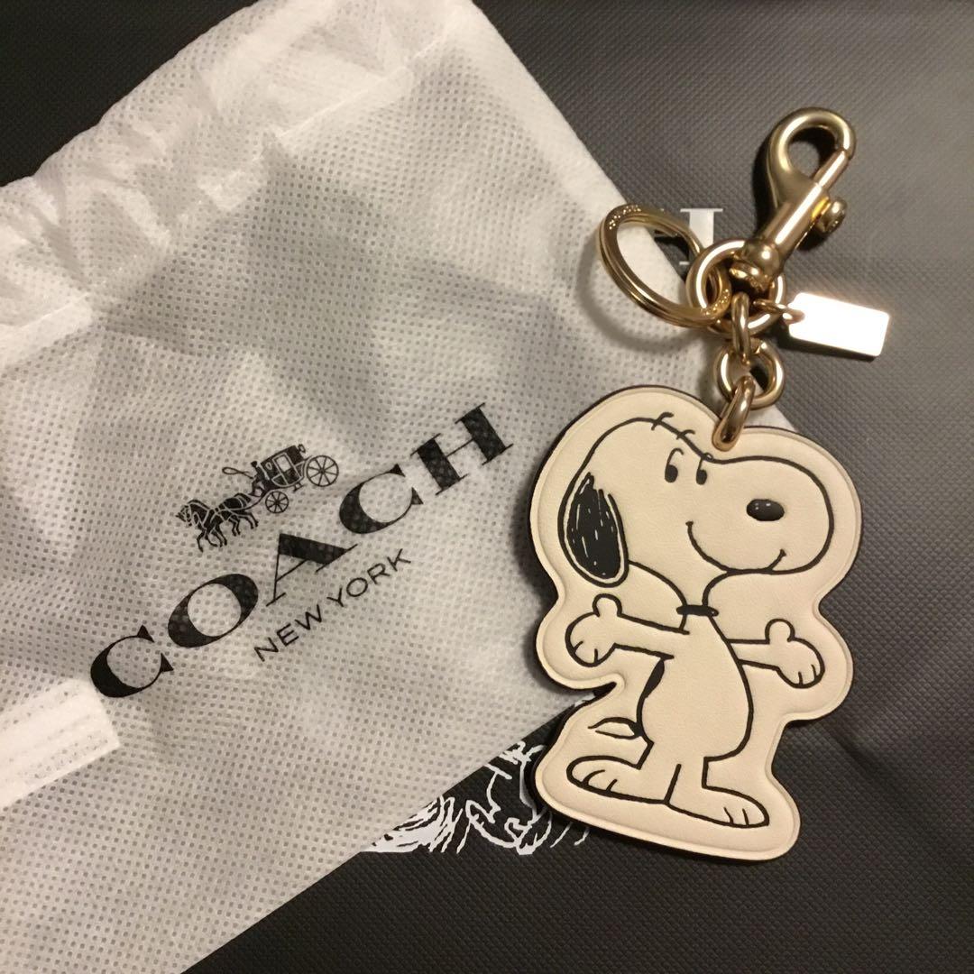 COACH スヌーピー キーホルダー①