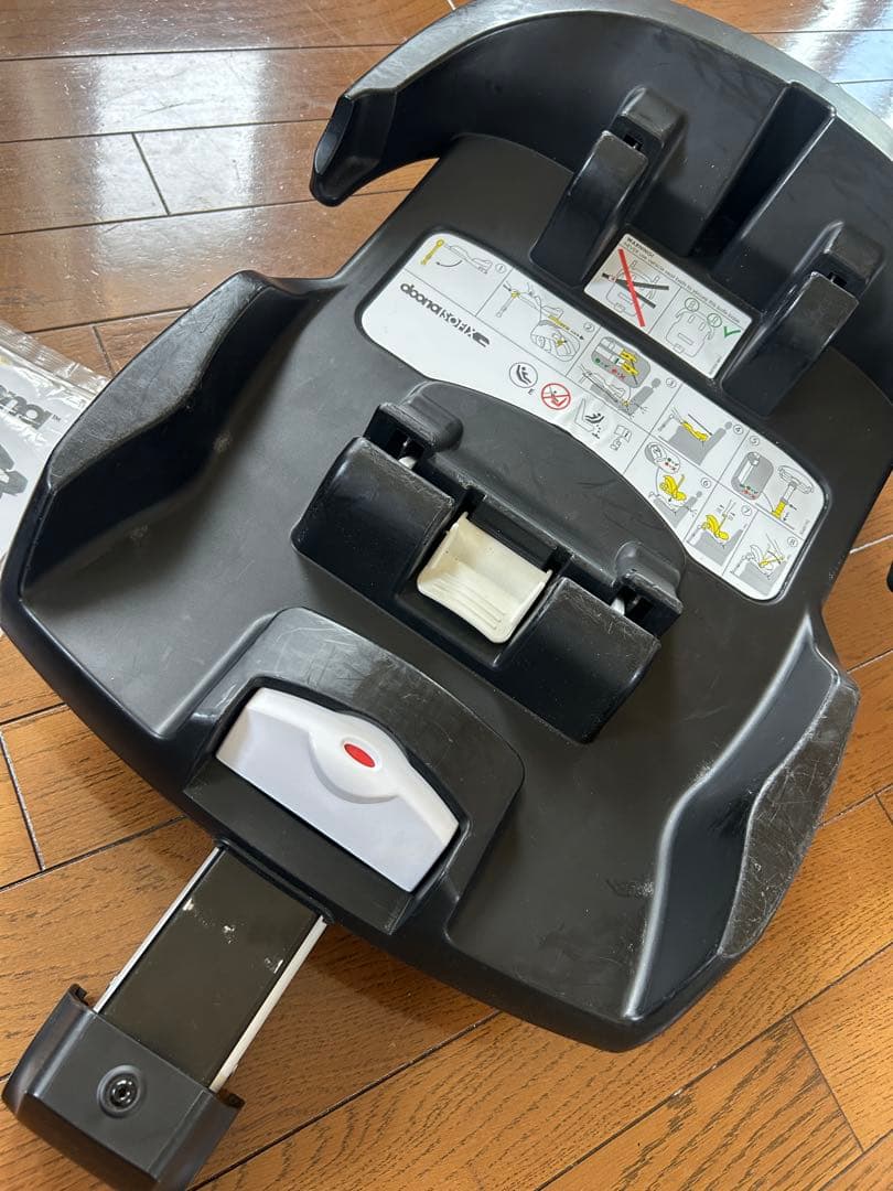 doona ドゥーナ　ピンク　レーサーグリーンISOFIXベース付きセット