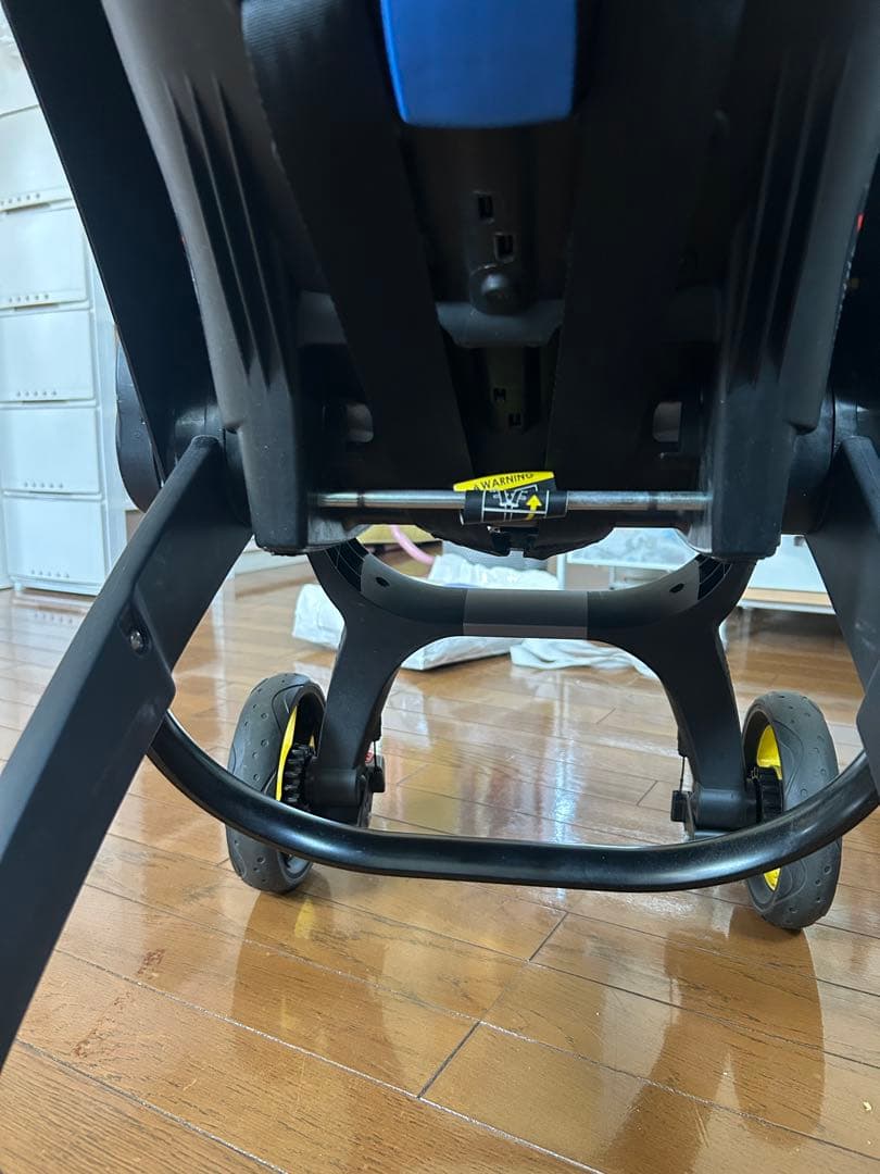 doona ドゥーナ　ピンク　レーサーグリーンISOFIXベース付きセット