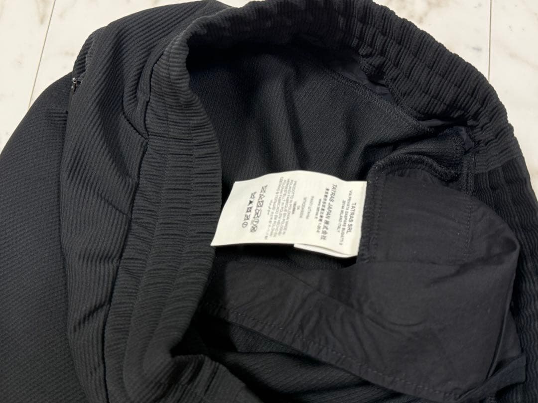 美品 TATRAS タトラス ジャージロングパンツ 黒 04 ジップポケット