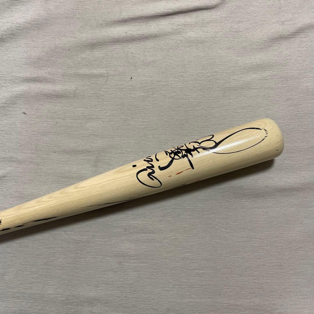 読売ジャイアンツ #33 江藤智 選手 直筆サイン入り実使用 NPBバットSSK