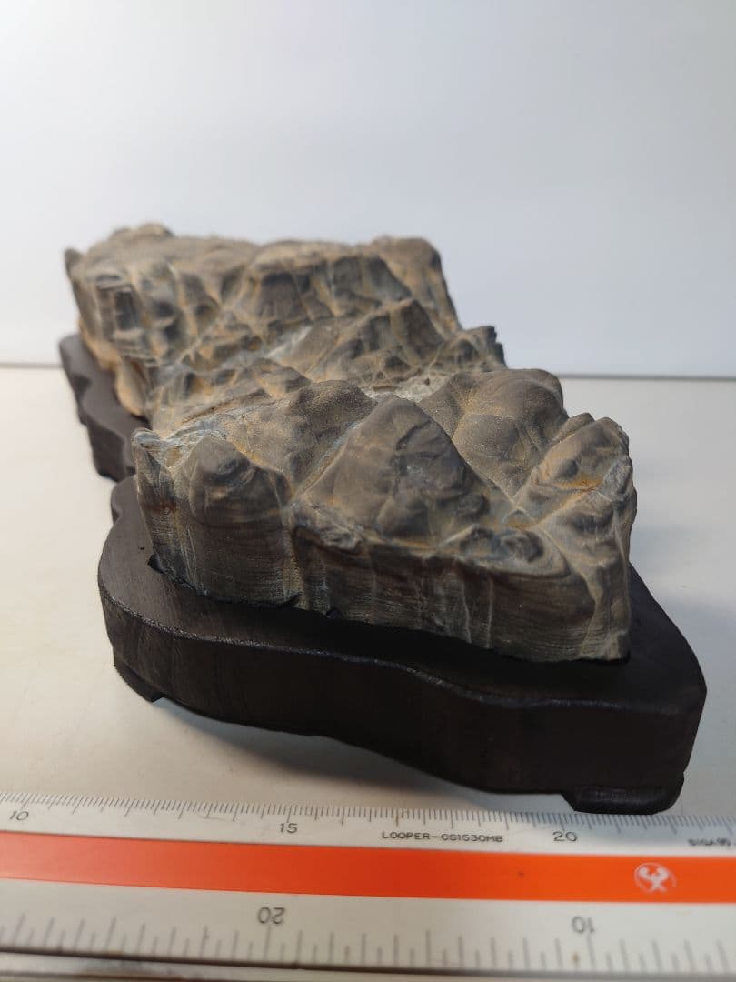 長者抹香石　静山　水石 鑑賞石