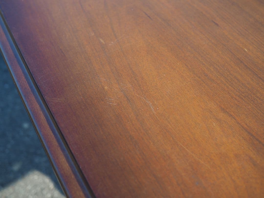 “karimoku”コーヒーローテーブル